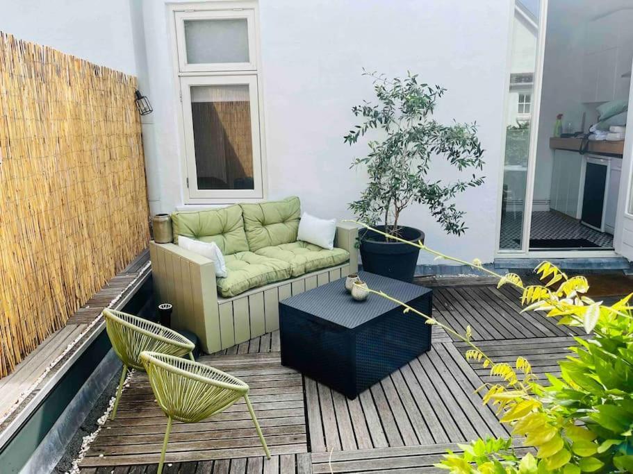 Heerlijk Appartement Centrum Breda En Restaurant! Exteriör bild